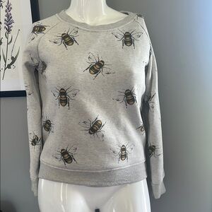 Gray Crewneck Sweater with Bee Print